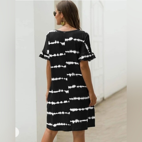 Sriped Tie Dye T-Shirt Dress New no tags - Picture 2 of 5
